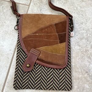 Vaan & Co.  NWT upcycled leather  Crossbody purse